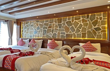 Suite Deluxe Family Room
